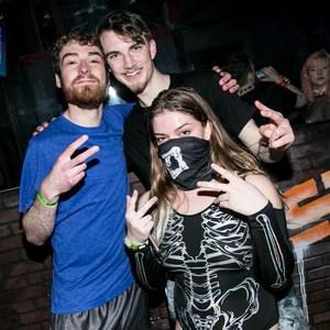 Meet your Posher, Jayeda